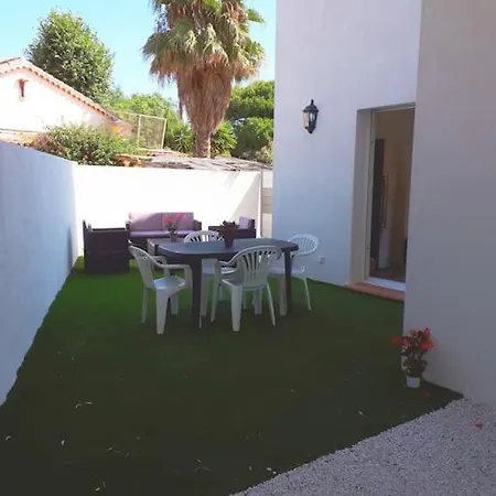 Duplex 5 P 40m2 Jardin De 50m2 Holiday home Six-Fours-les-Plages